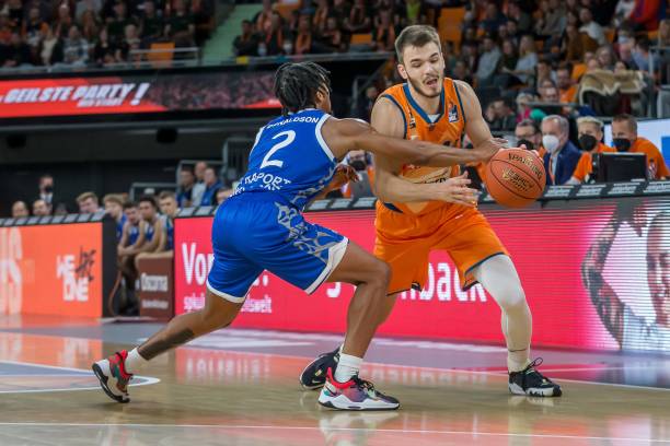 容正是这一 容正是这一